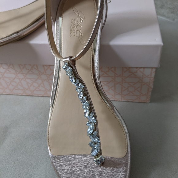 Badgley Mischka Sandals - Picture 5 of 5